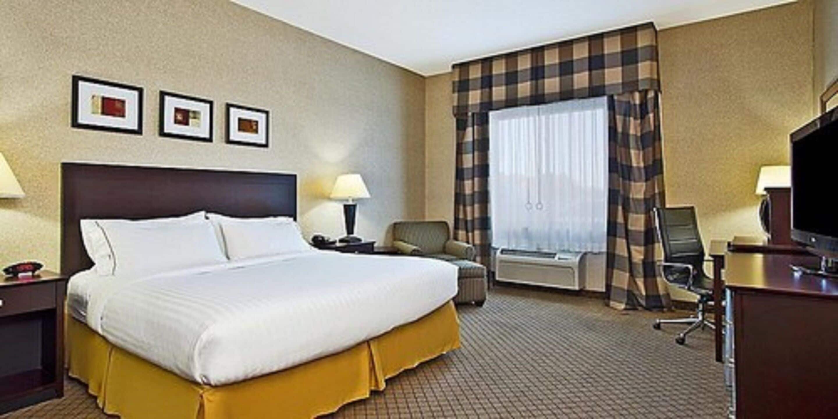 pillow-top beds, in-room safe, desk, laptop workspace