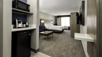 Suite, 1 King Bed with Sofa bed (Wet Bar) | In-room safe, desk, iron/ironing board, cots/infant beds