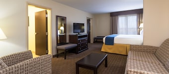 Holiday Inn Express and Suites Moultrie by IHG