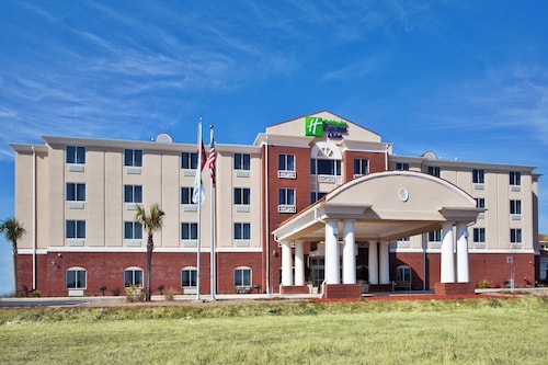 Holiday Inn Express and Suites Moultrie by IHG