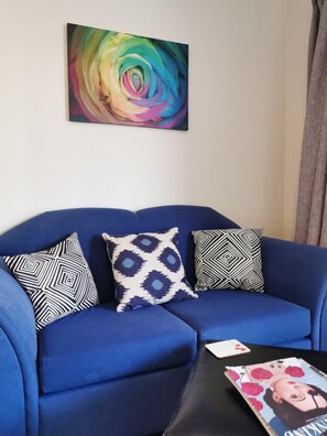 Standard Studio, Non Smoking, Kitchenette | Premium bedding, individually decorated, individually furnished