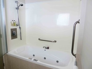 スタンダード スタジオ 禁煙 キッチン (Studio Spa Bath Units) | ジェ  ットバス