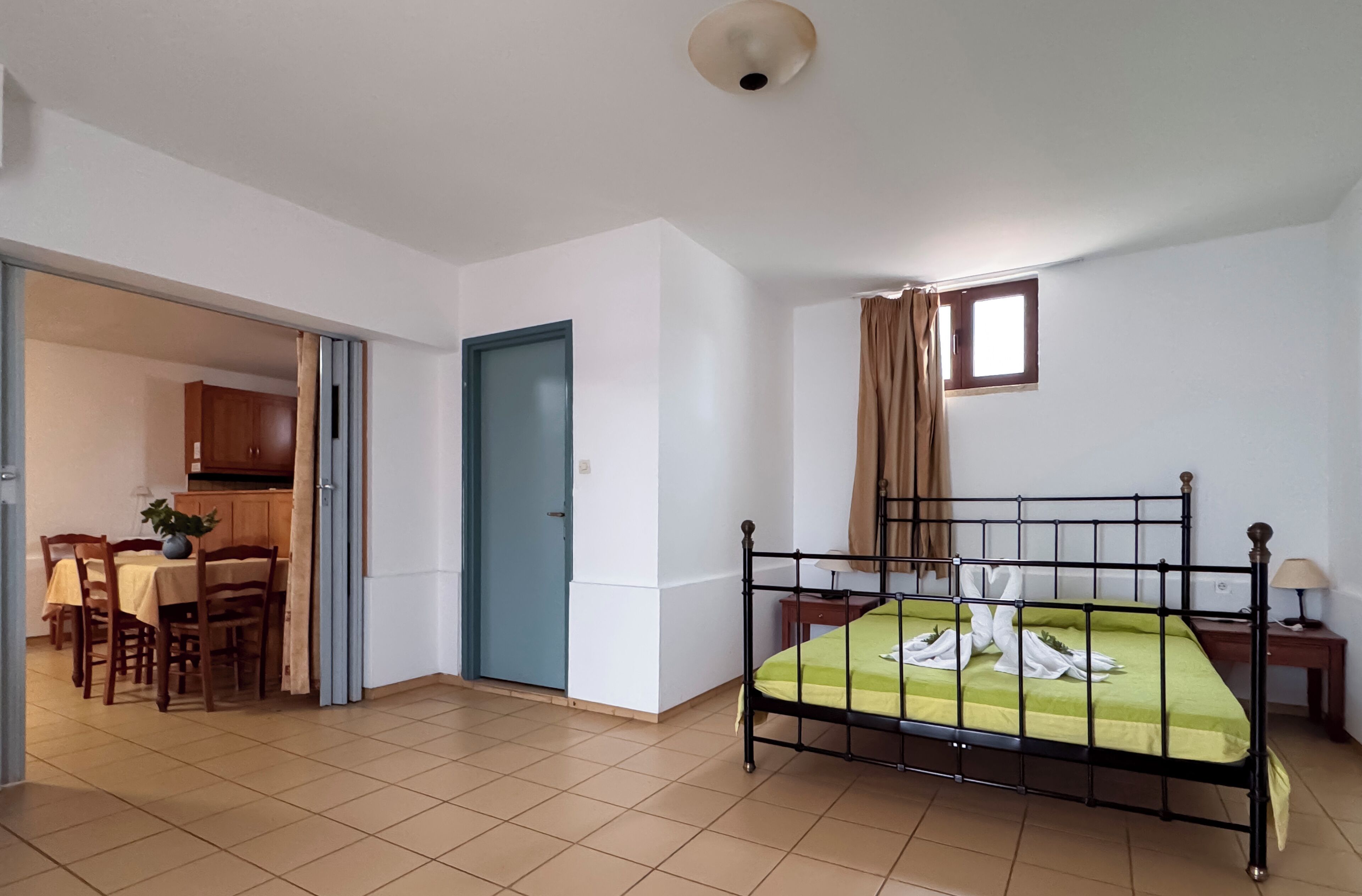 Økonomileilighet | Sengetøy av topp kvalitet, minibar og individuelt dekorert