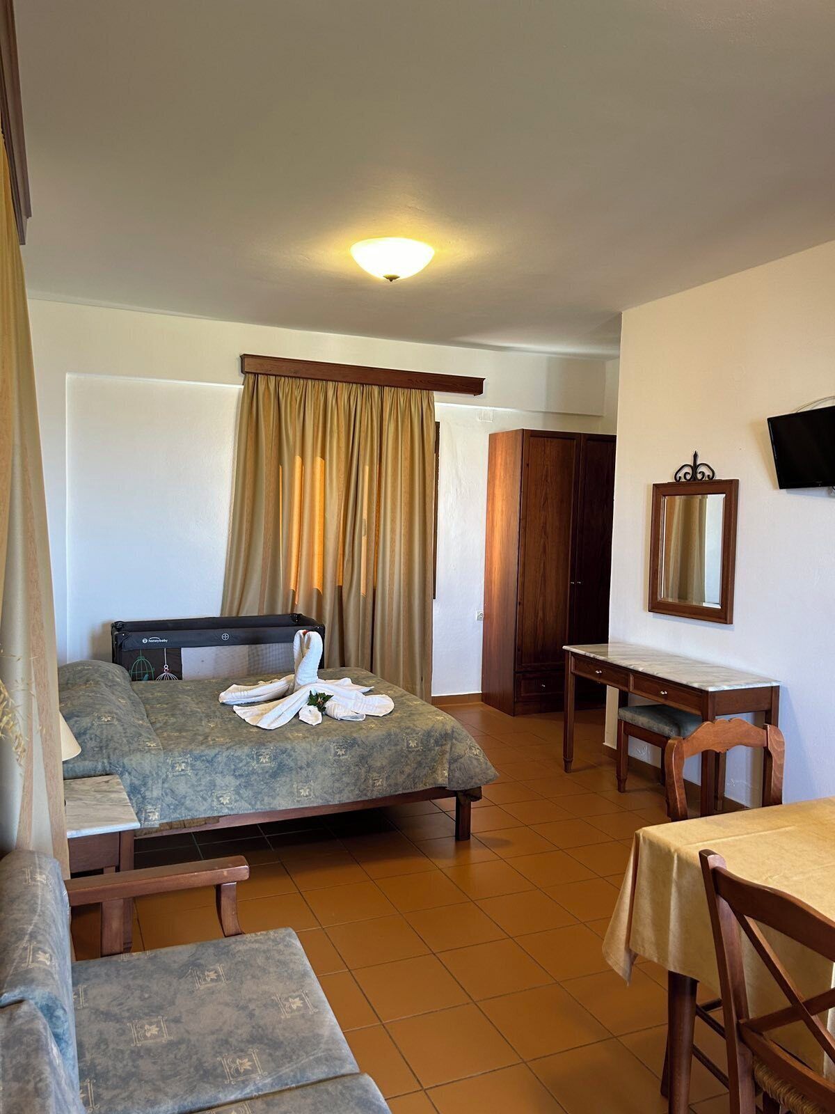 Studio | Sengetøy av topp kvalitet, minibar og individuelt dekorert