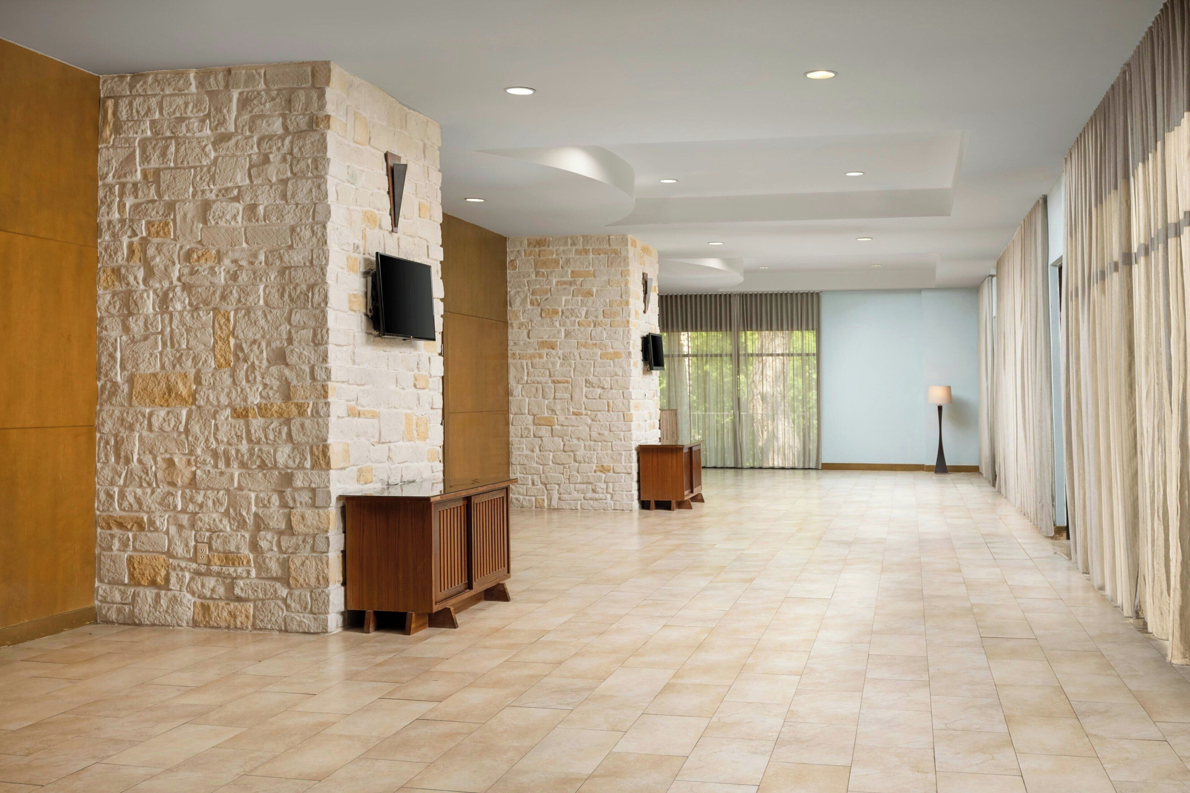 Photo - Courtyard by Marriott New Braunfels River Village