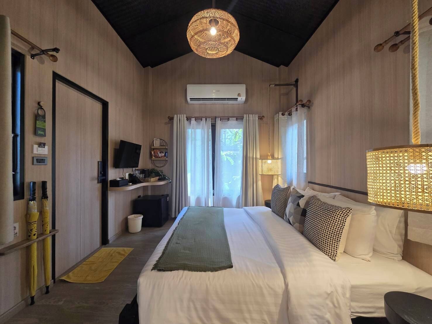 Wooden Bungalow | Select Comfort beds, minibar, in-room safe, desk