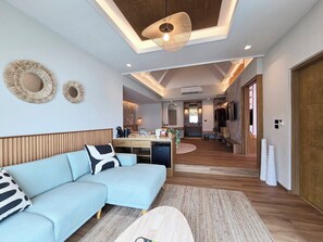 Family Suite Beachfront Pool Villa | 1 間睡房、Select Comfort 床墊、迷你吧、房內夾萬