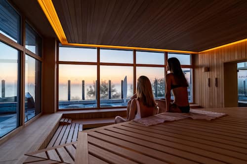 Sauna, Türkisches Bad/Hamam, Körperbehandlungen, Aromatherapie