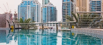 Signature Hotel Apartments & Spa