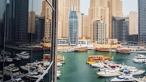 الإطلالة من المنشأة