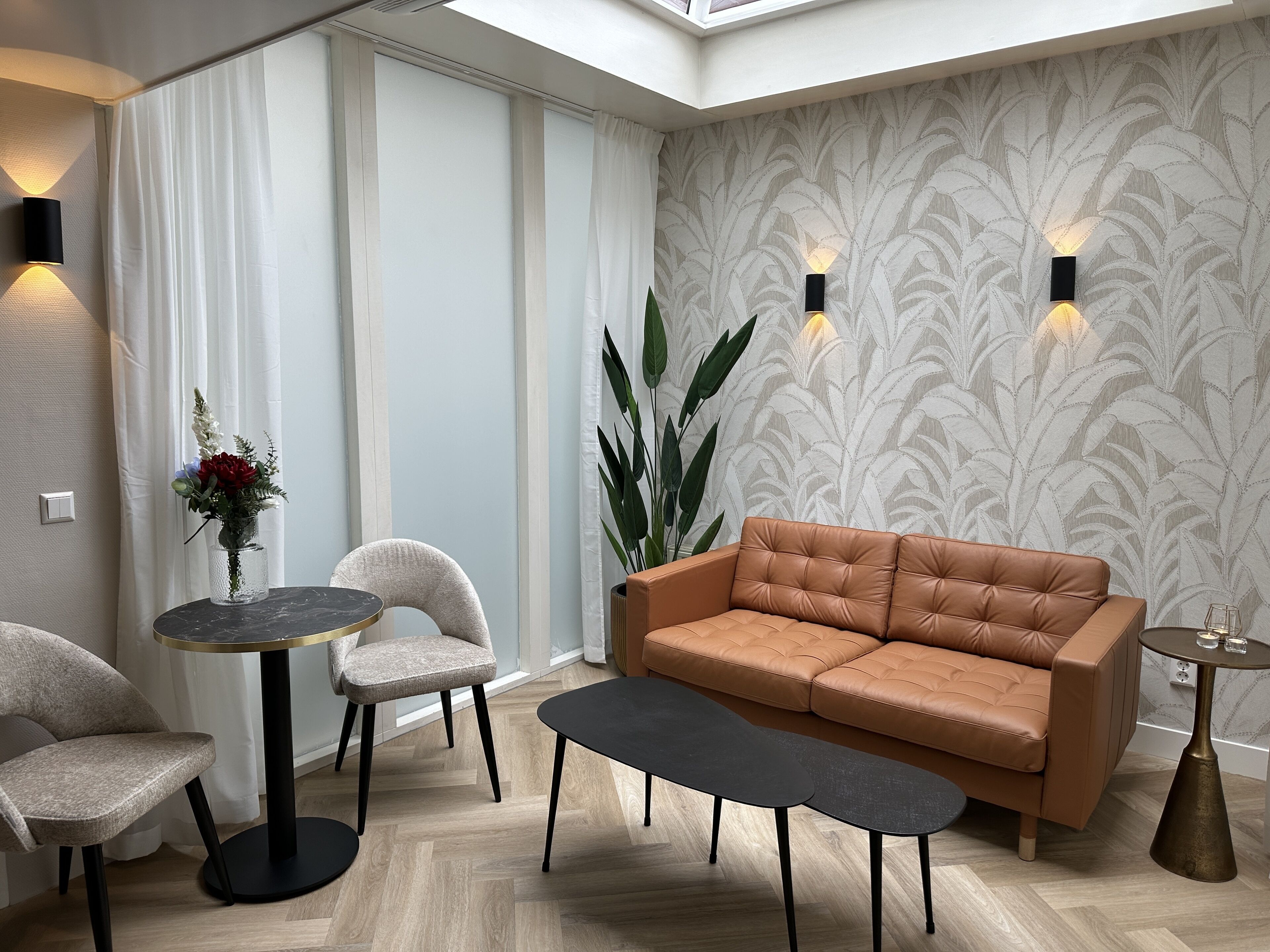 duplex, annex building | living area