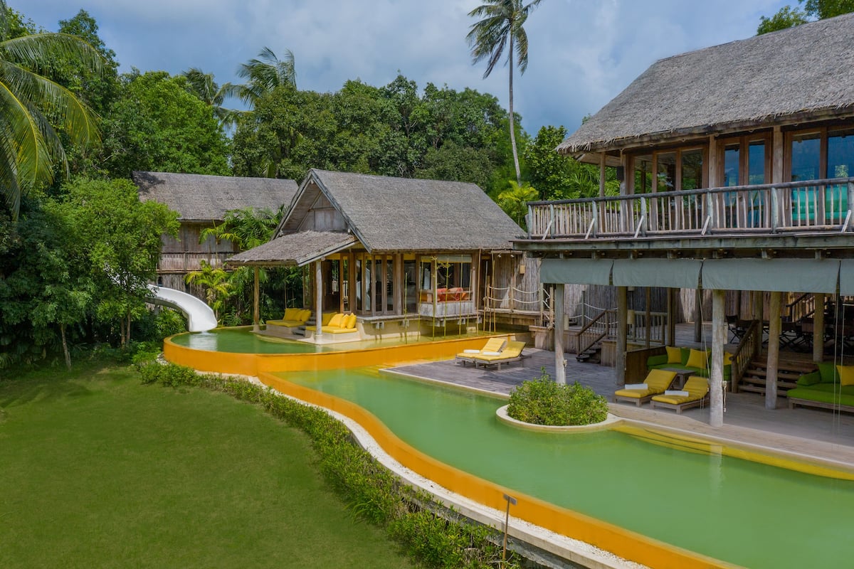 4 Bedroom Bayview Pool Reserve