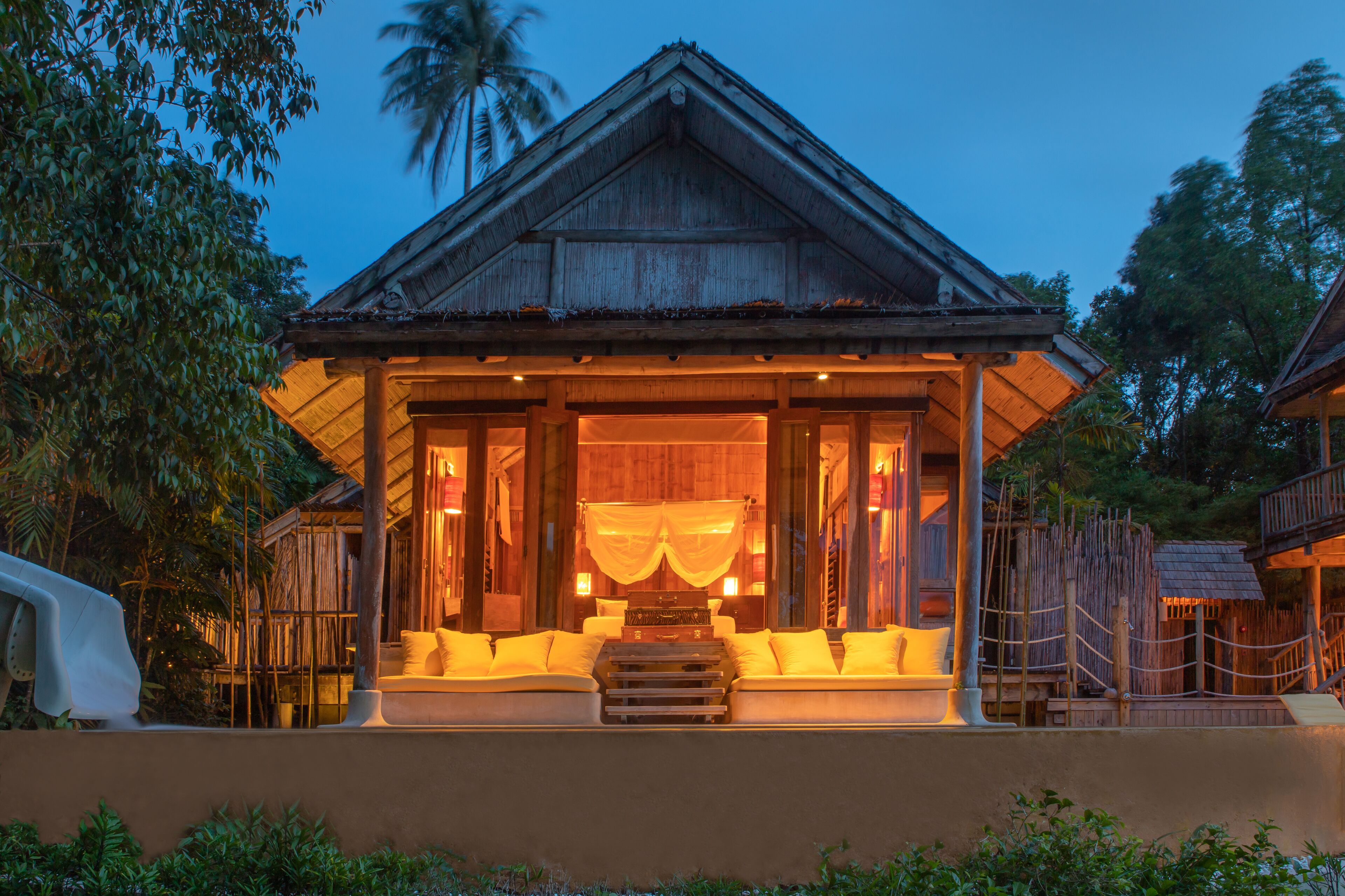 4 bedroom bayview pool reserve | 1 bedroom, premium bedding, down duvets, pillow-top beds