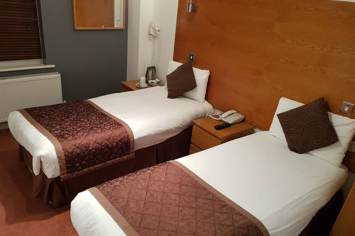 Quarto duplo standard