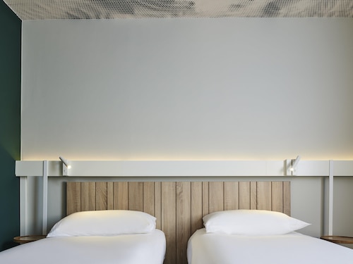 ibis Clamart Paris Velizy