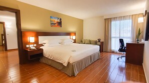 Premium bedding, down duvets, minibar, in-room safe