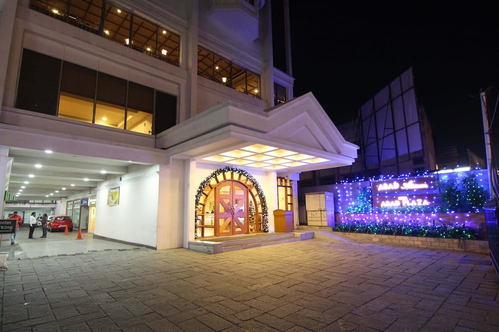 Hotel Abad Plaza