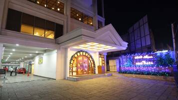Front of property – evening/night