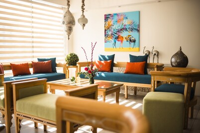 Liwan Hotel