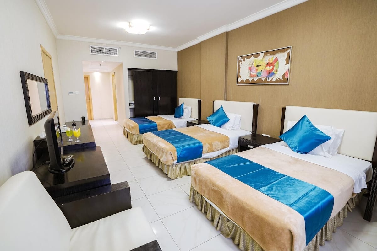 Standard Triple Room | 1 bedroom, in-room safe, desk, blackout drapes
