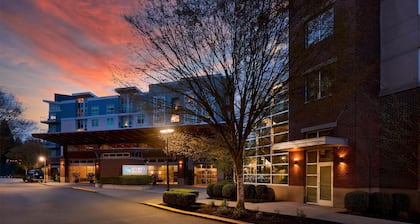 Hyatt House Seattle/Redmond