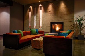 Lobby - Hyatt House Seattle/Redmond (Redmond)