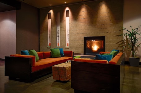 Lobby. Hyatt House Seattle/Redmond