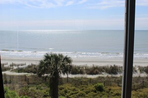 Basic Room, 1 King Bed, Ocean View | Beach/ocean view