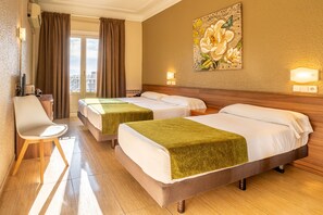 Standard Triple Room | In-room safe, free WiFi, bed sheets