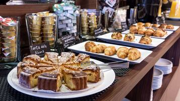 Daily buffet breakfast (EUR 16 per person)