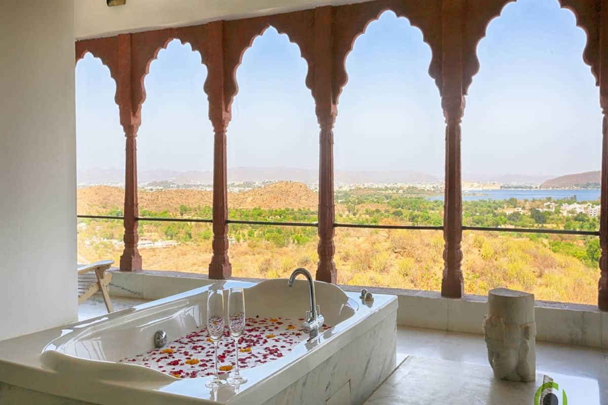 honeymoon suite with jaccuzi | view from room
