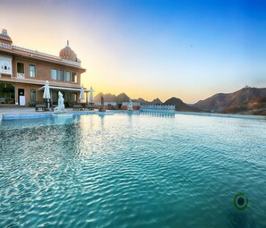 2 outdoor pools, sun loungers - Fateh Garh Resort by Fateh Collection (Udaipur)