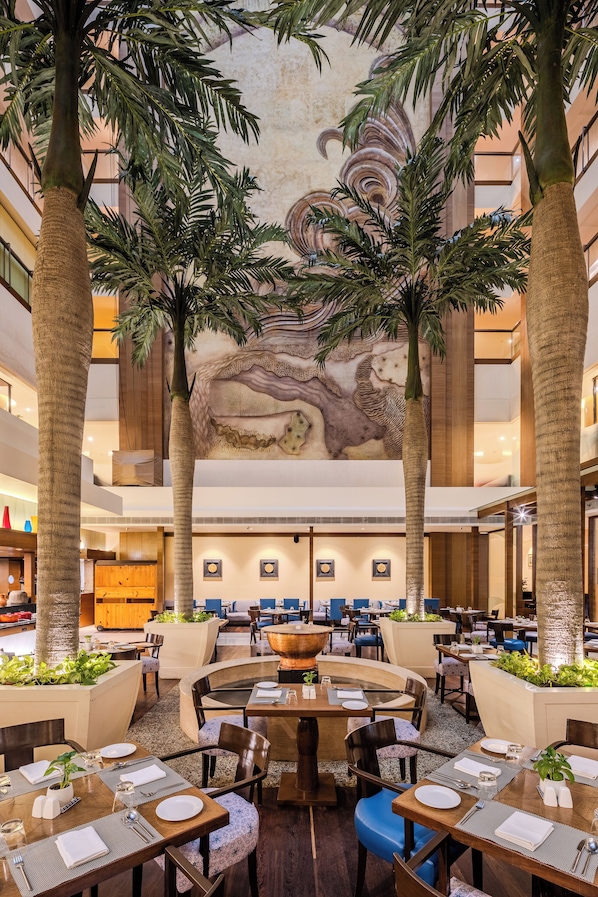 2 restaurants servant le petit déjeuner