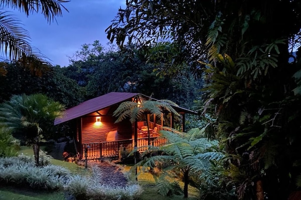 Cottage Sencillo | 3 bedrooms, minibar, in-room safe, individually decorated