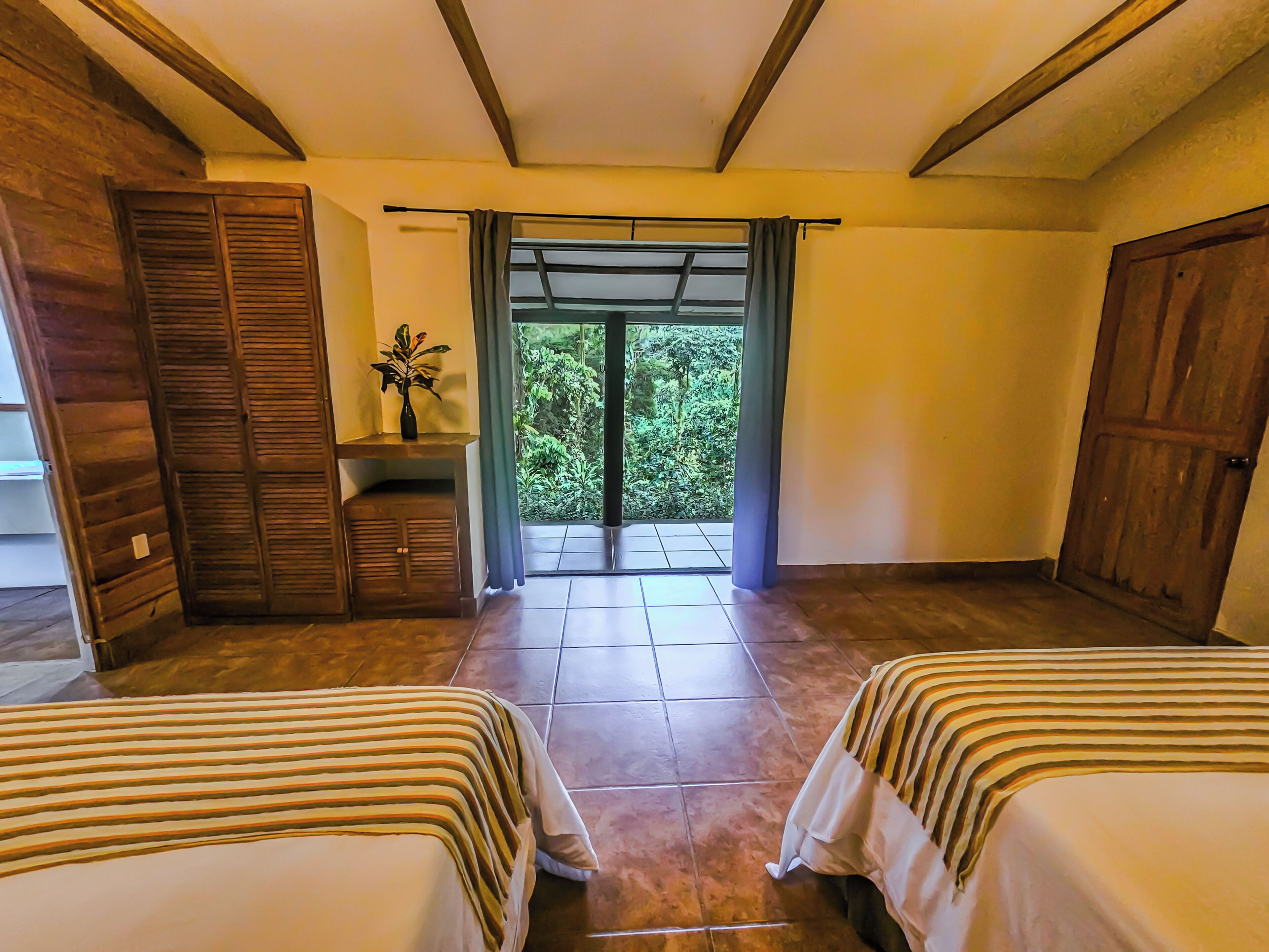 Cottage Doble | Minibar, két bảo mật tại phòng, trang trí khác biệt 