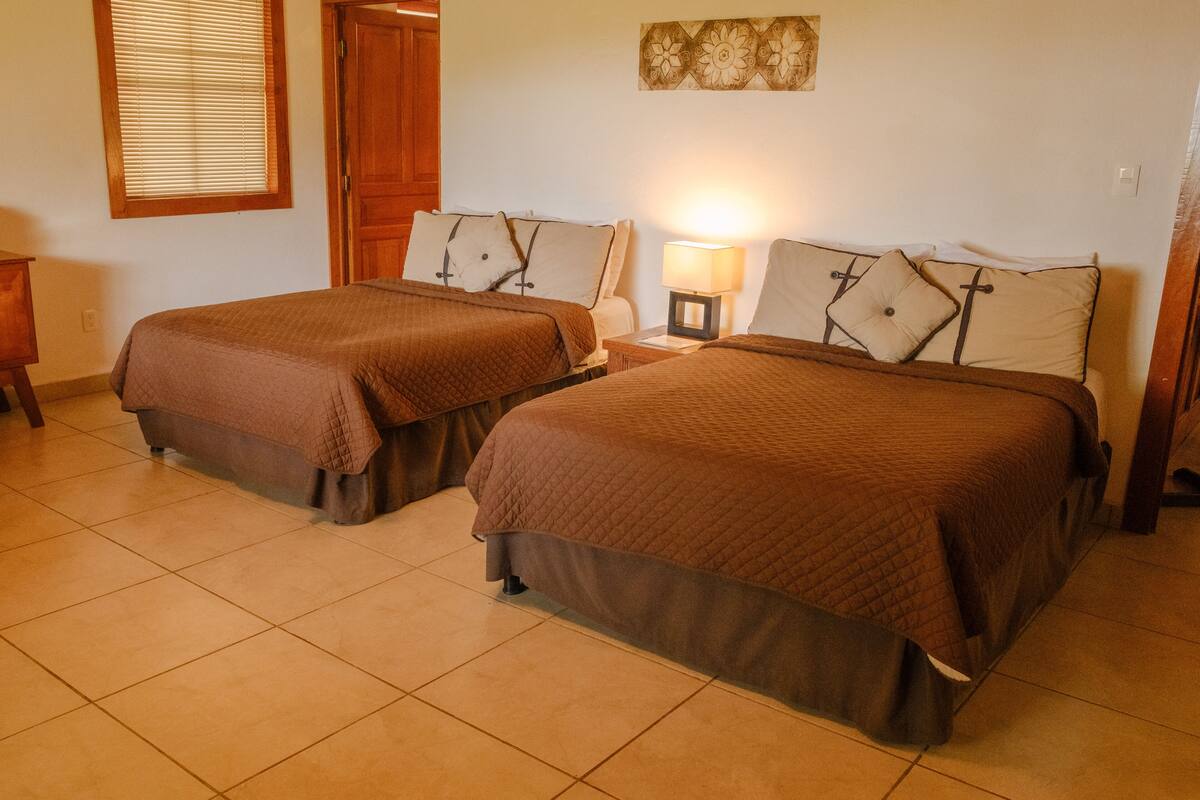 standard double room | 3 bedrooms, minibar, in-room safe, individually decorated