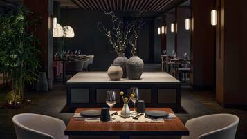 6 Restaurants, Frühstück, Mittagessen, Abendessen, griechische Küche