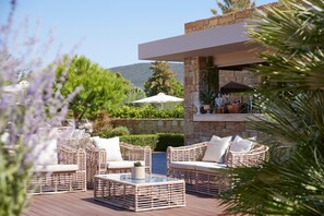 5 bars/lounges, 3 poolside bars - Ikos Olivia - All Inclusive (Polygyros)