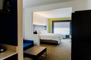 Caja de seguridad en la habitación y escritorio