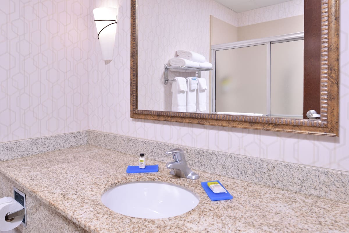 Hair dryer, towels