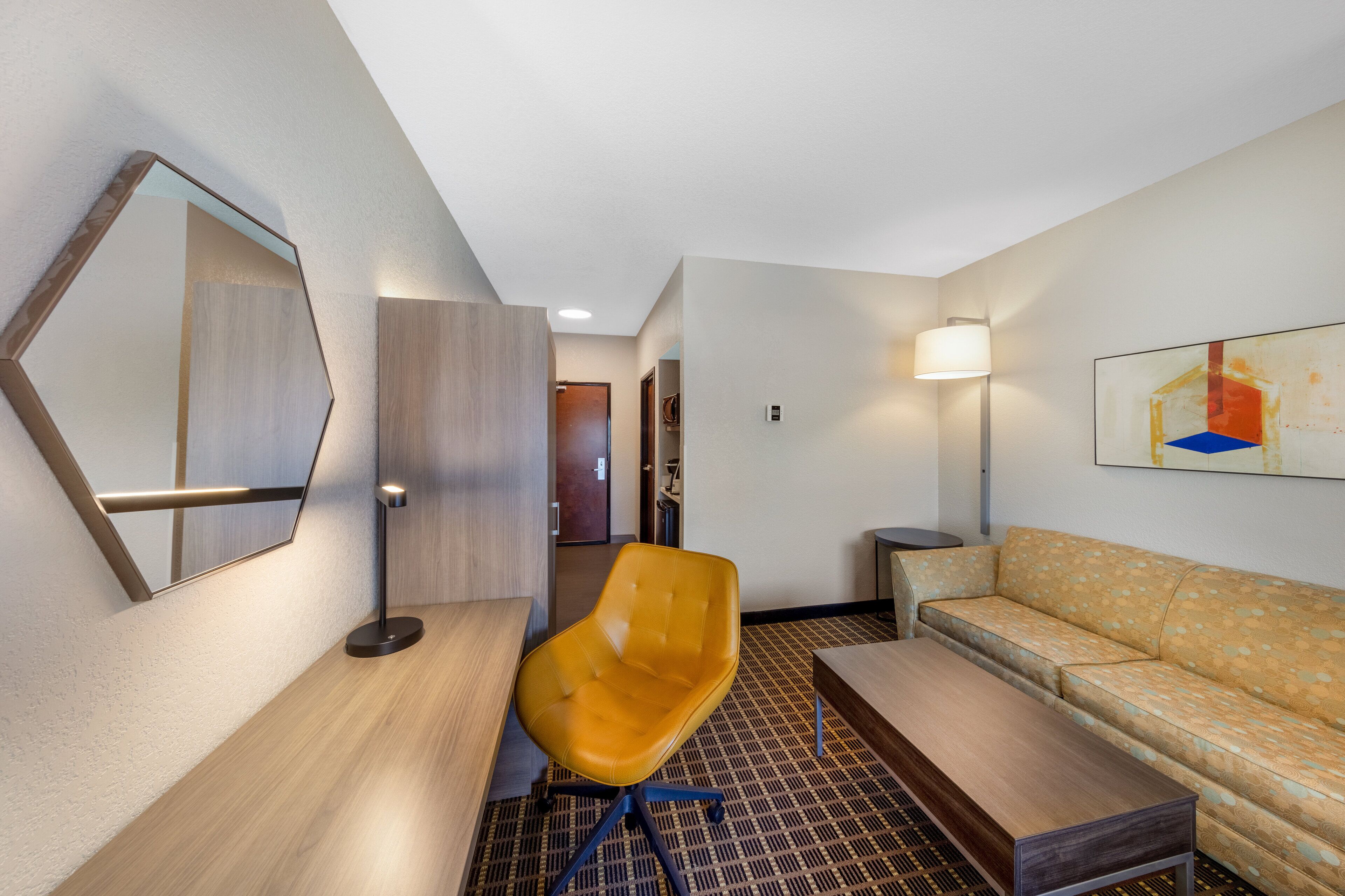 1 bedroom, in-room safe, desk, iron/ironing board