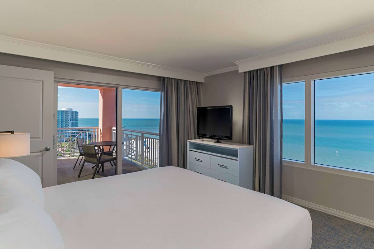 Suite, 2 Bedrooms, Ocean View, Oceanfront (Full Kitchen)
