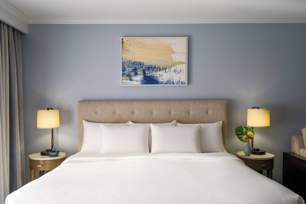 Studio, 1 King Bed (Gulf View, Accessible Shower) | Down comforters, pillowtop beds, in-room safe, desk