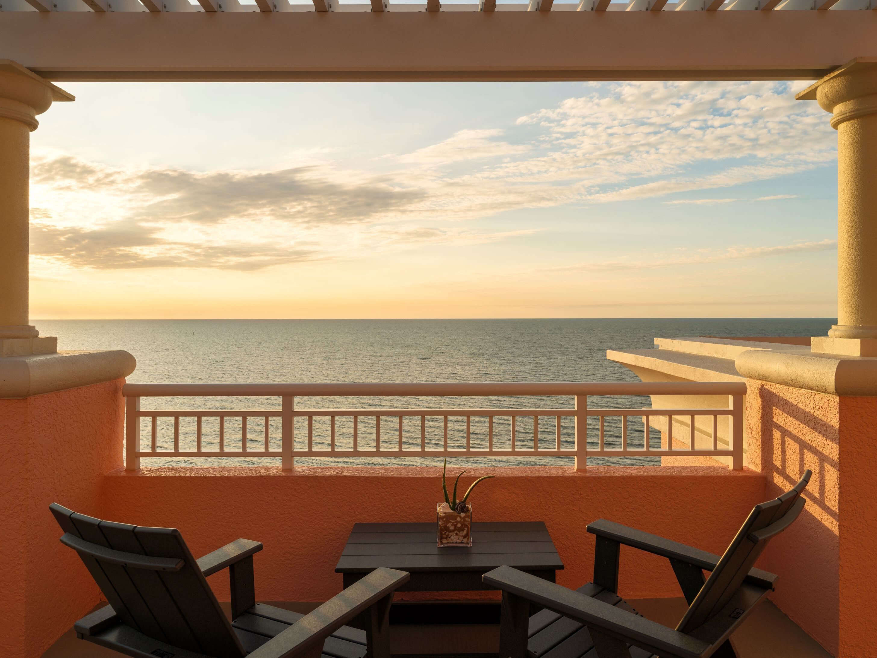 Sviitti, 2 keskisuurta parisänkyä, terassi, valtamerinäköala (Private Rooftop, Full Kitchen) | Terassi/patio