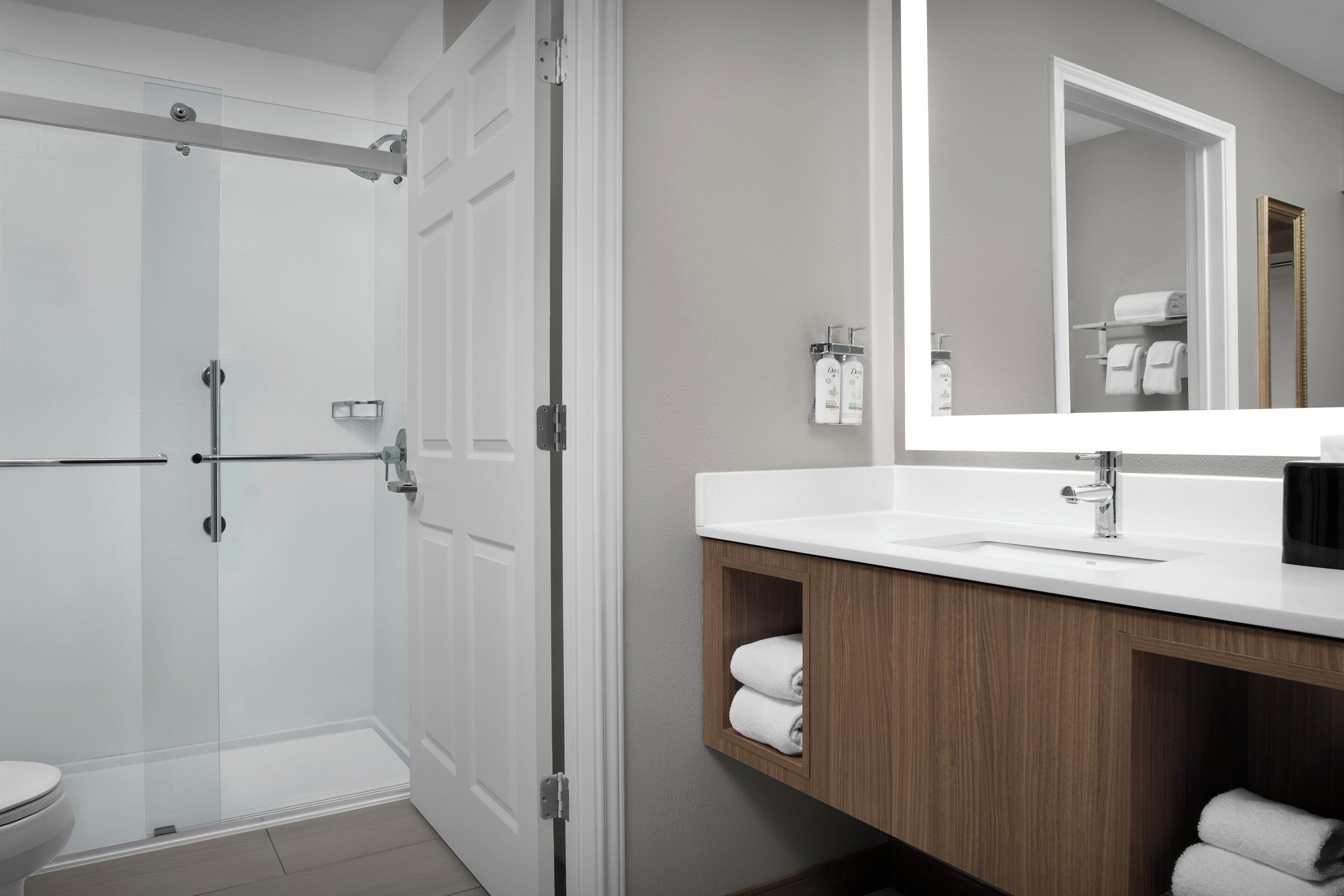 in-room safe, desk, laptop workspace, iron/ironing board