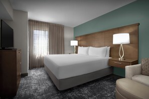 Safe på rommet, skrivebord og skrivebord for bærbar PC