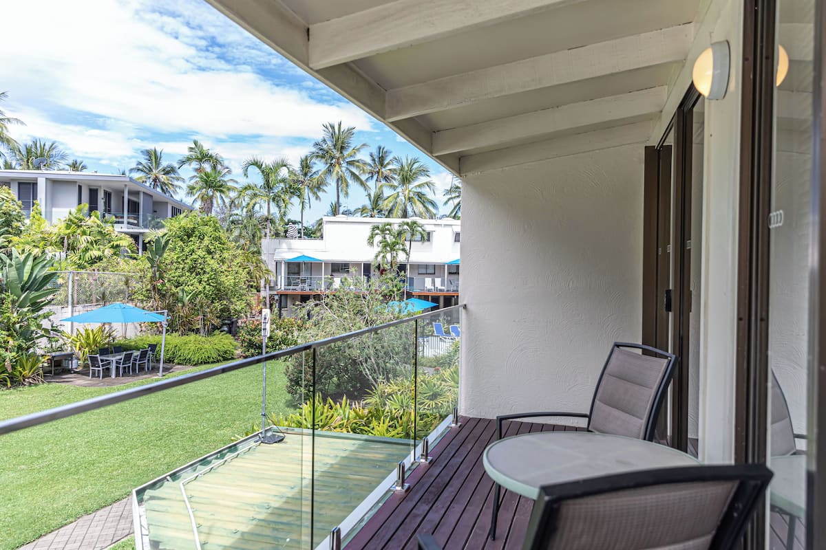 Superior Apartment | Garden view