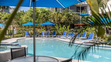 Outdoor pool, pool loungers