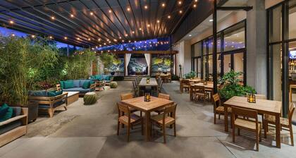 Hotel Indigo Athens University Area by IHG