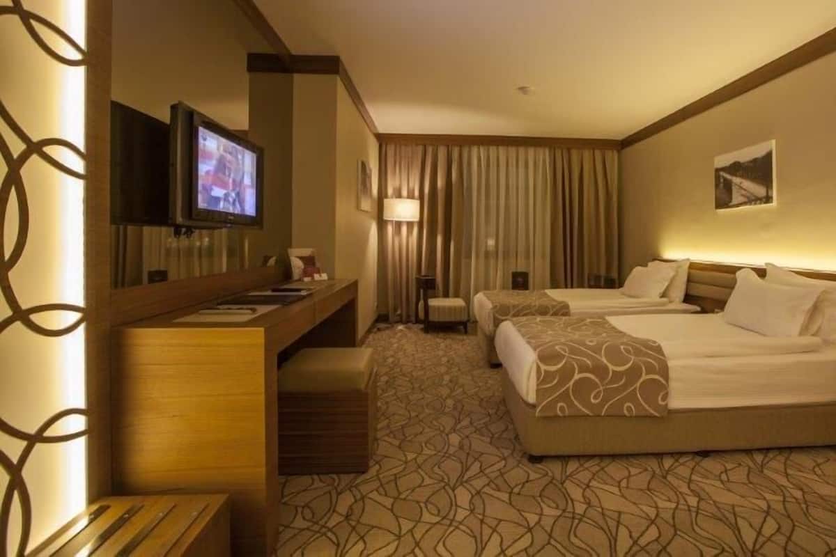 Literie de qualité supérieure, minibar, coffres-forts dans les chambres